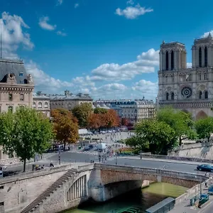 Hotel Les Rives De Notre-dame